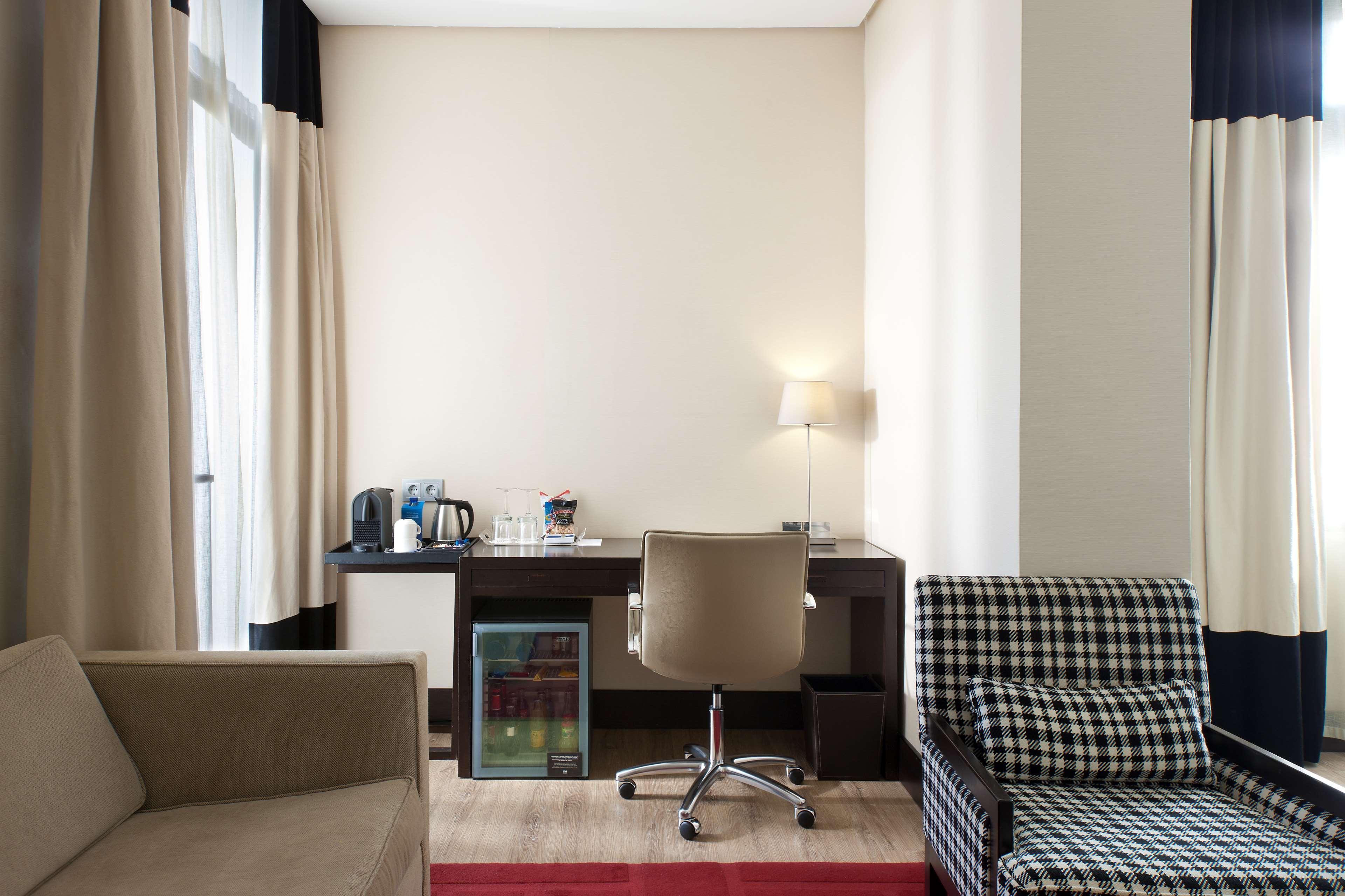 Nh Avenida Jerez Hotell Jerez de la Frontera Eksteriør bilde