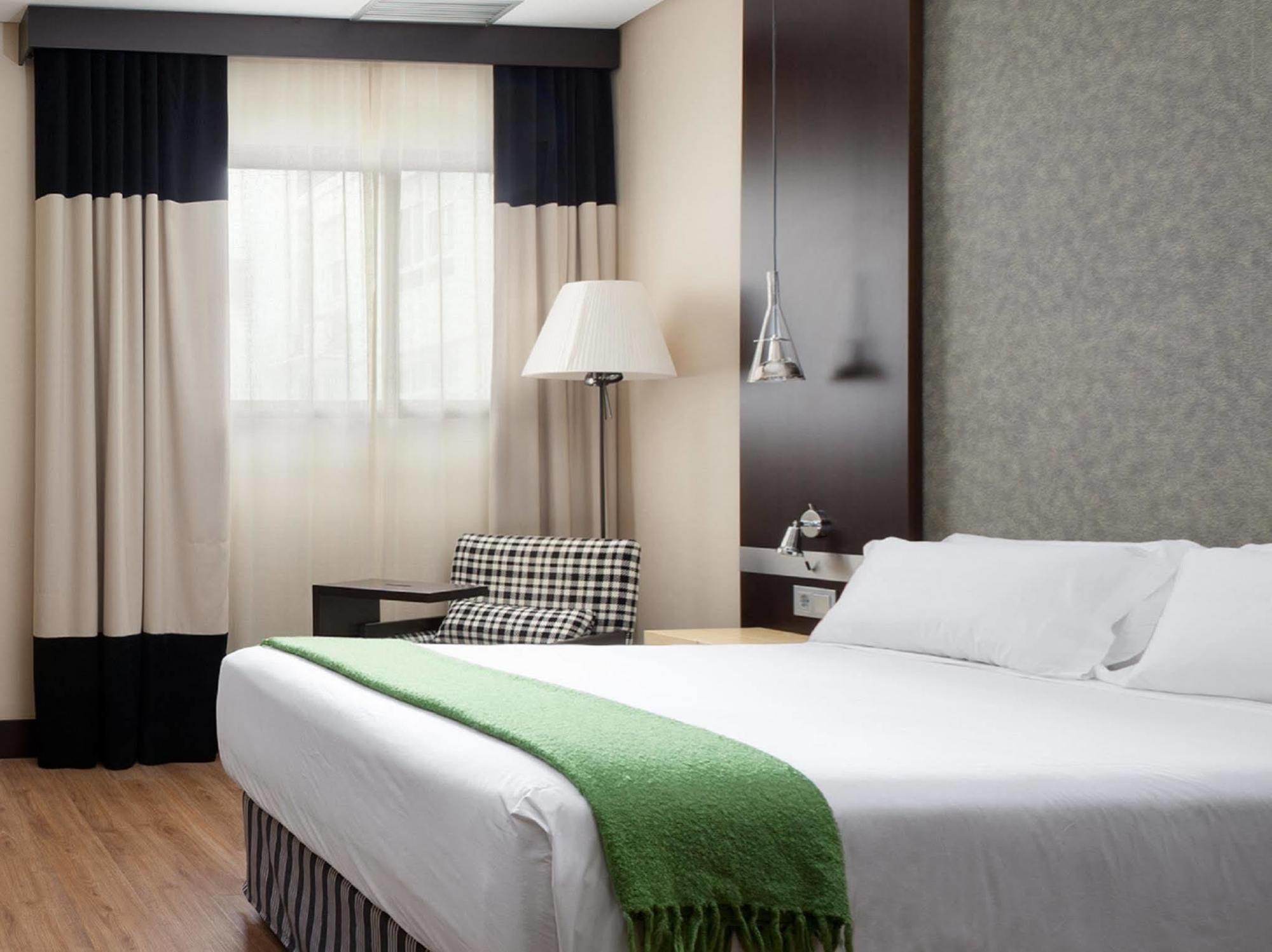 Nh Avenida Jerez Hotell Jerez de la Frontera Eksteriør bilde